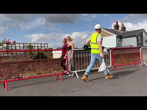 Standard Bar Barrier - Red/White